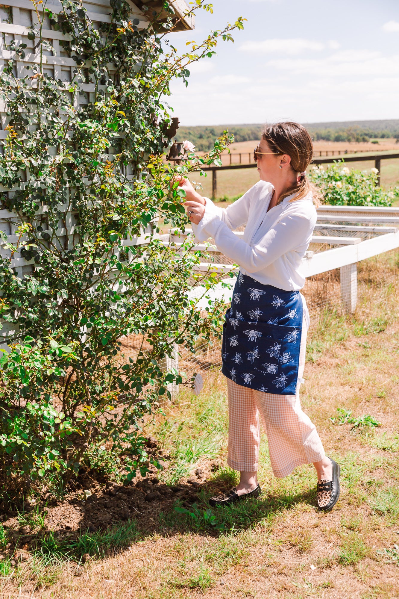 Waist Apron - Navy Bee