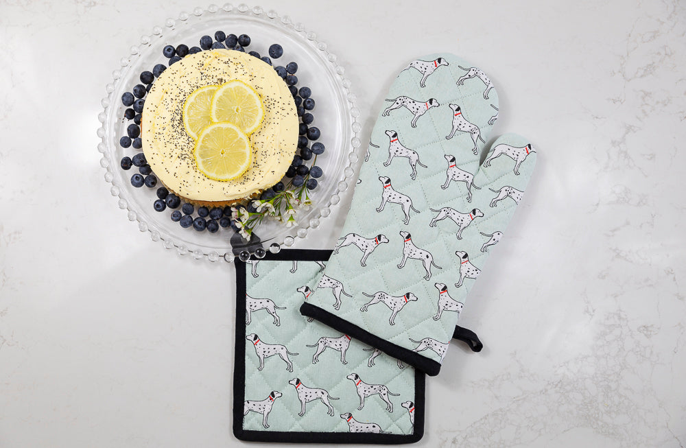 Dalmatian Oven Glove and Pot Holder set