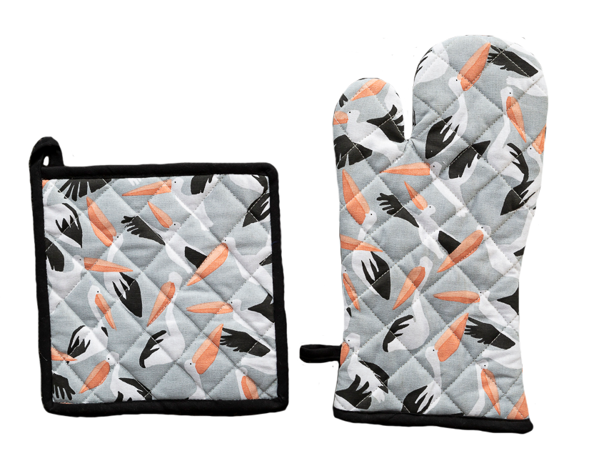 Pelican Oven Glove and Pot Holder set